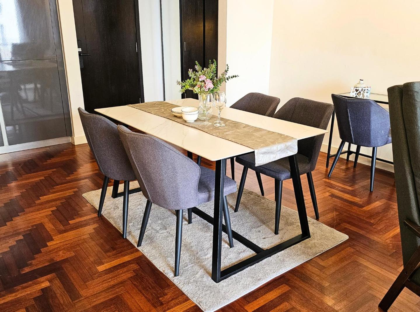 Pangsapuri The Mews Klcc Luxurious With Bathtub 10min Walk To Klcc By Cloud Host *