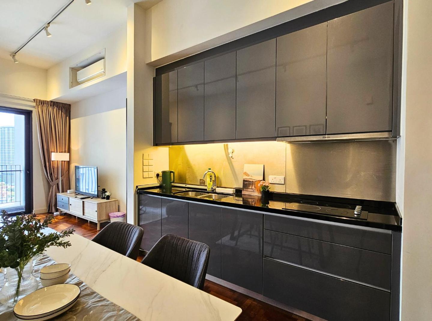 The Mews Klcc Luxurious With Bathtub 10min Walk To Klcc By Cloud Host Pangsapuri *